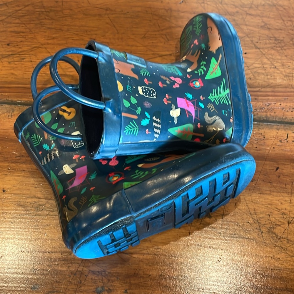 LONE CONE | rain boots | size 6 - Picture 9 of 16